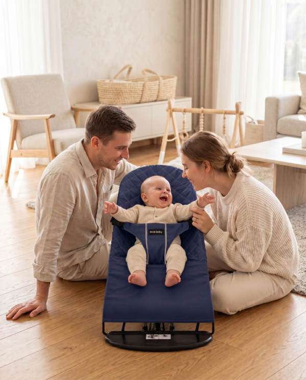 Kūdikio gultukas-kėdutė EasyMom 2 viename